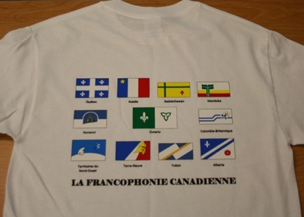 Drapeaux de la francophonie canadienne
